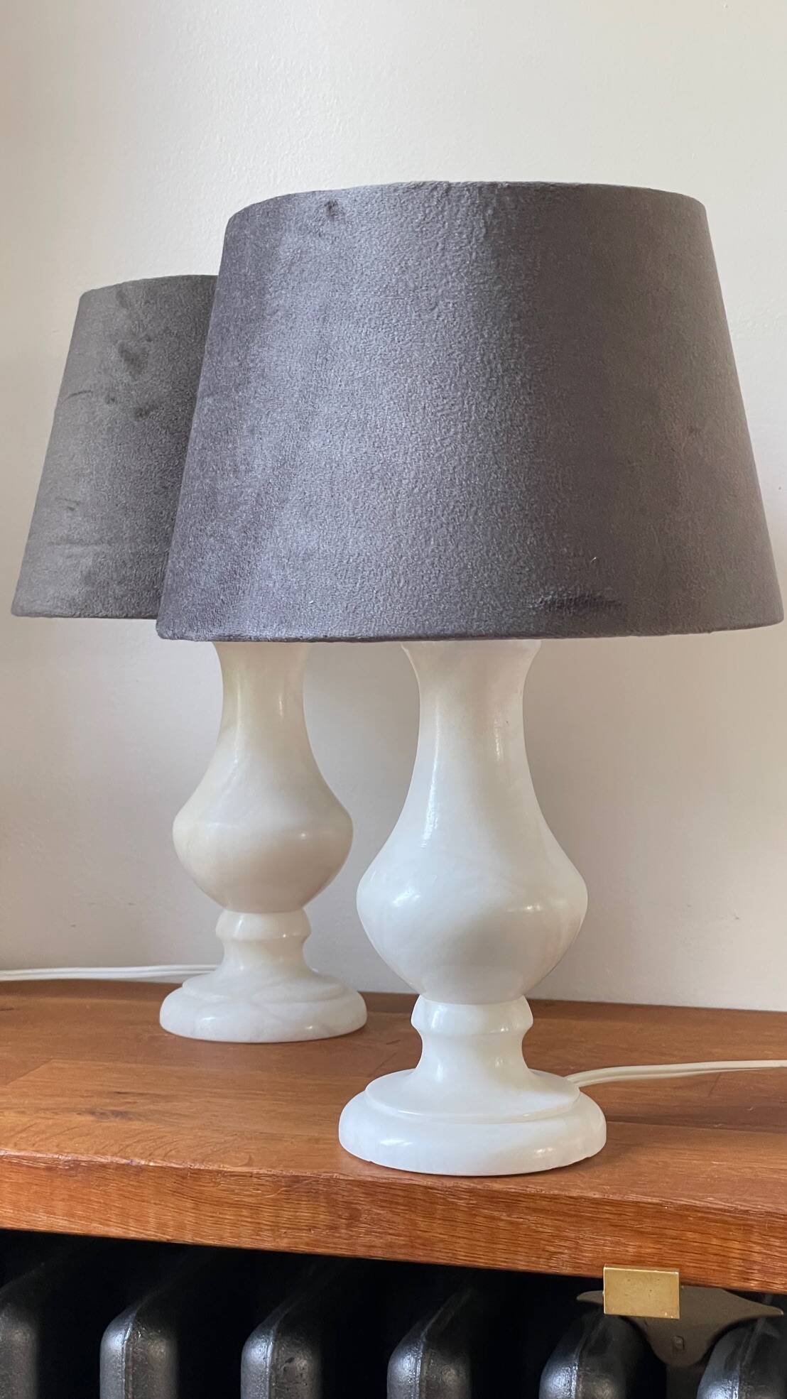 Paire lampes albâtre vintage
