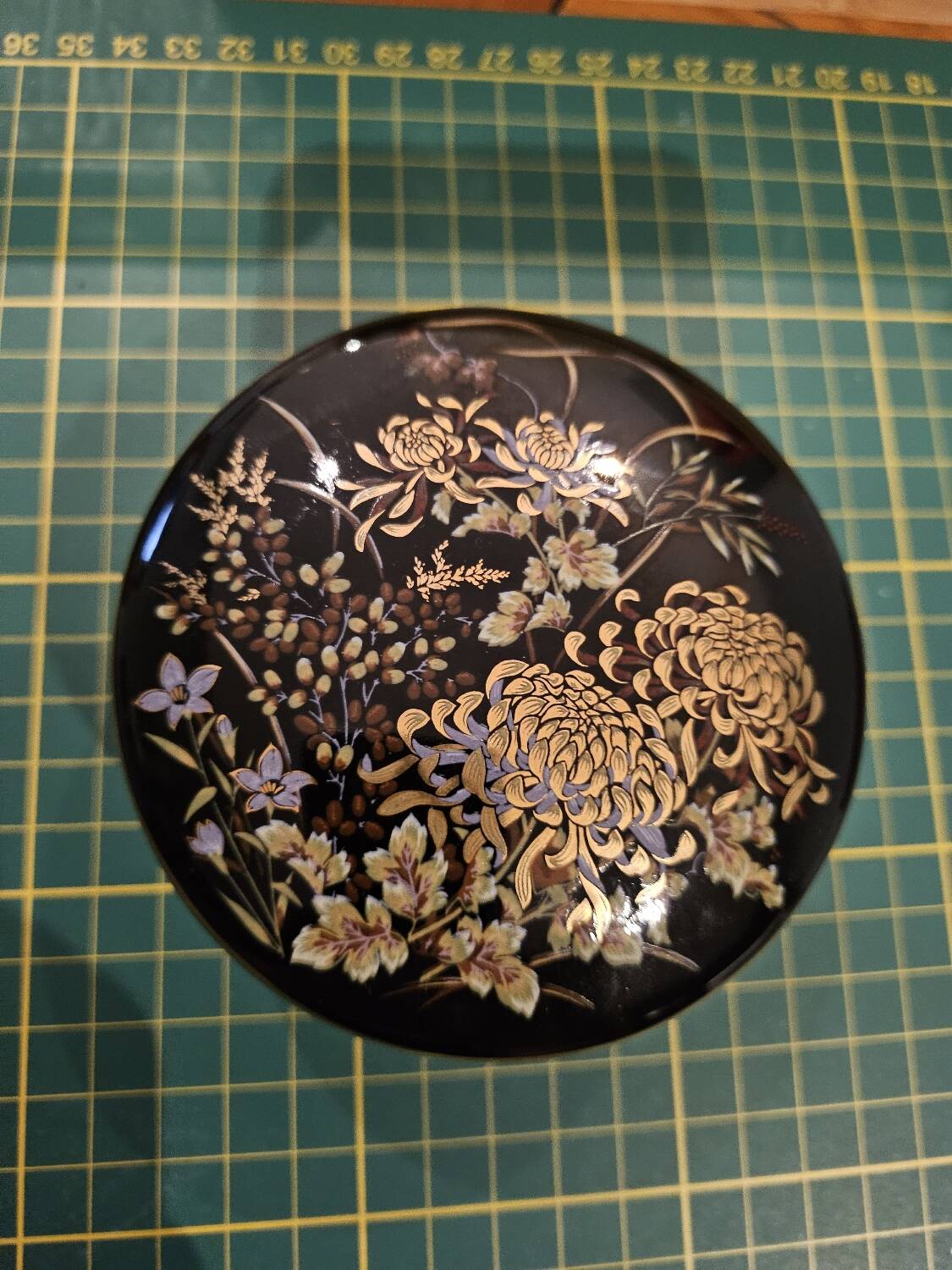 Imperial Kiku ceramic bezel