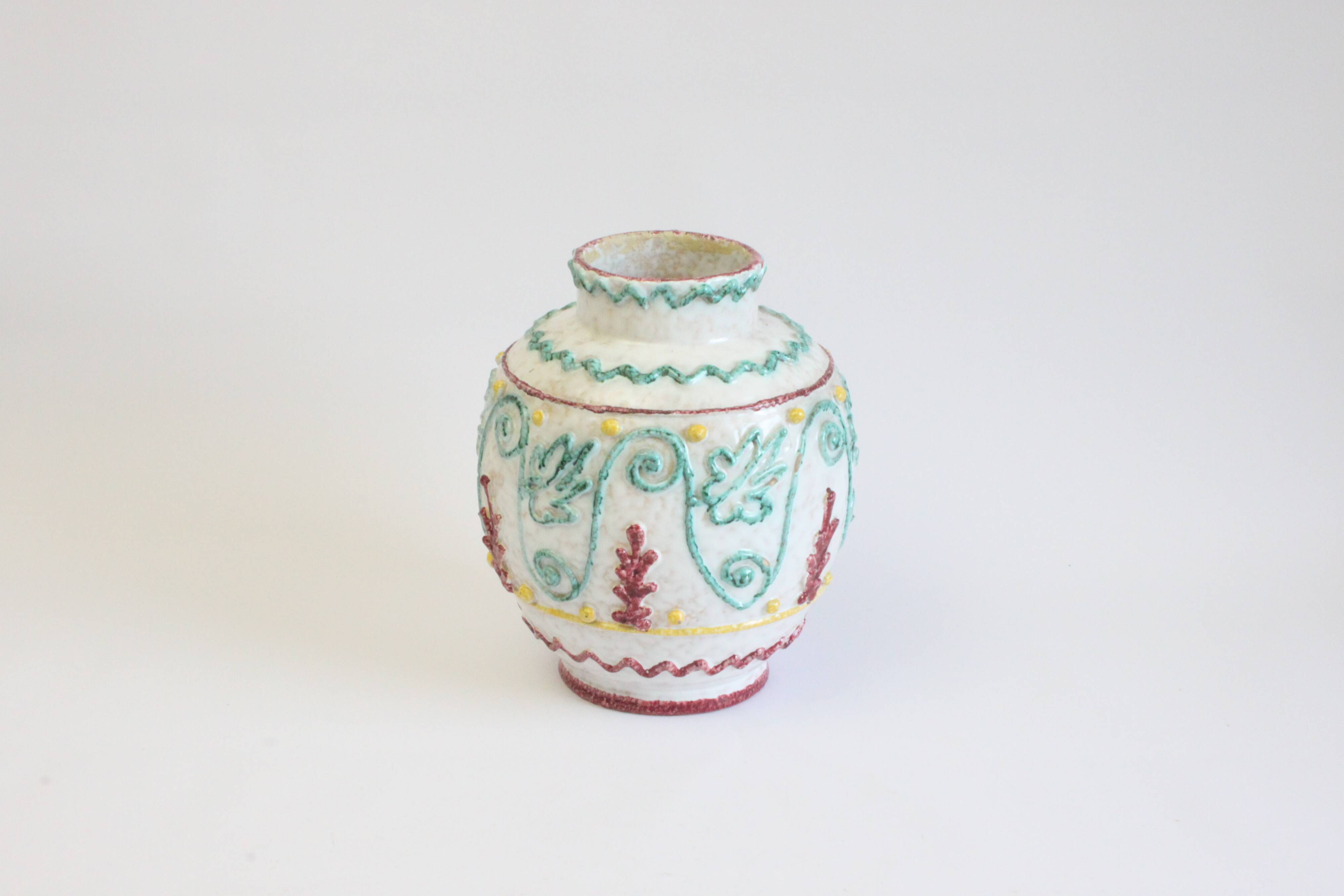 Mediterranean vase with reliëf by Fratelli Fanciullacci, Italy