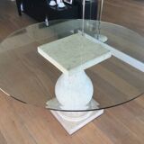 Dining room table