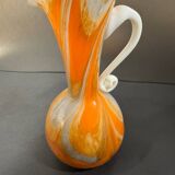 Marbled orange and white glass vase with applied handle – Art Deco