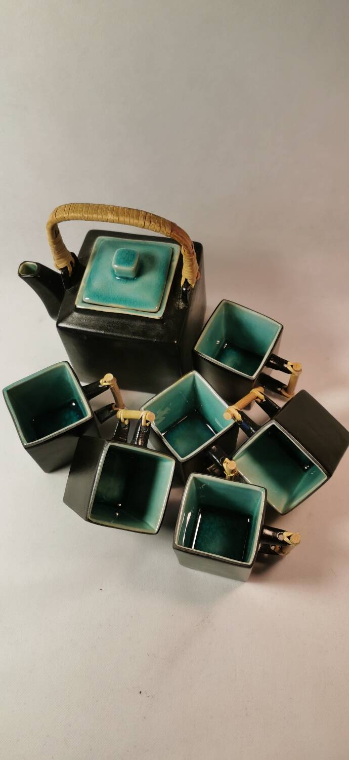 Very beautiful Vietnamese-made tea service, handcrafted