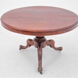 Mahogany table, Western Europe, circa 1930