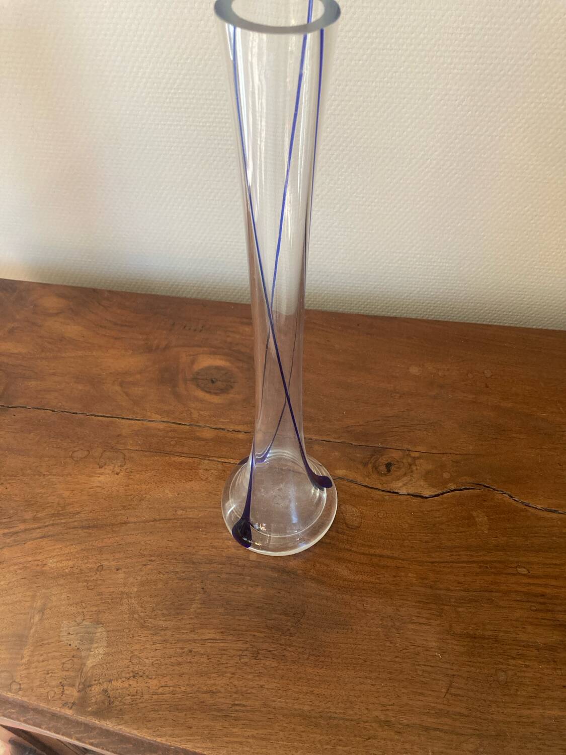 1 flower vase