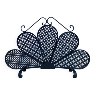 Vintage 1950s fireplace screen, fan shape.