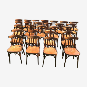 Lot of 26 chairs bistro