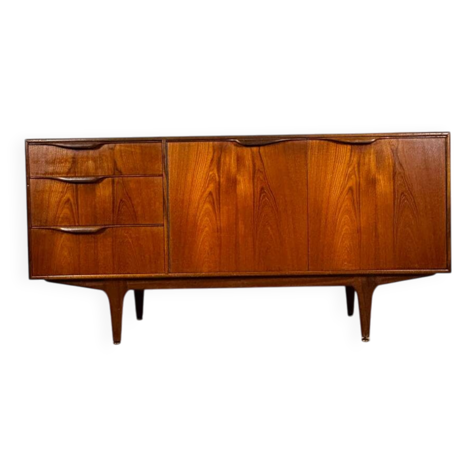 McIntosh buffet, 1960s