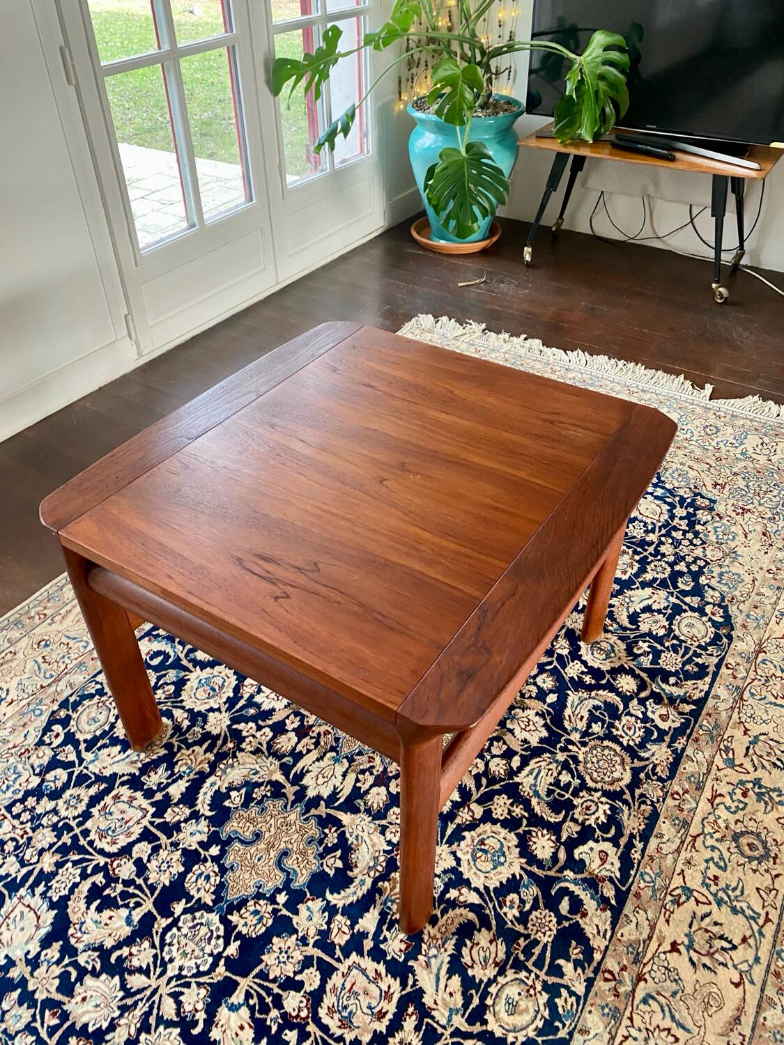 Scandinavian living room set in solid teak – Komfort, Denmark, year