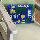 Wool tufted cushion