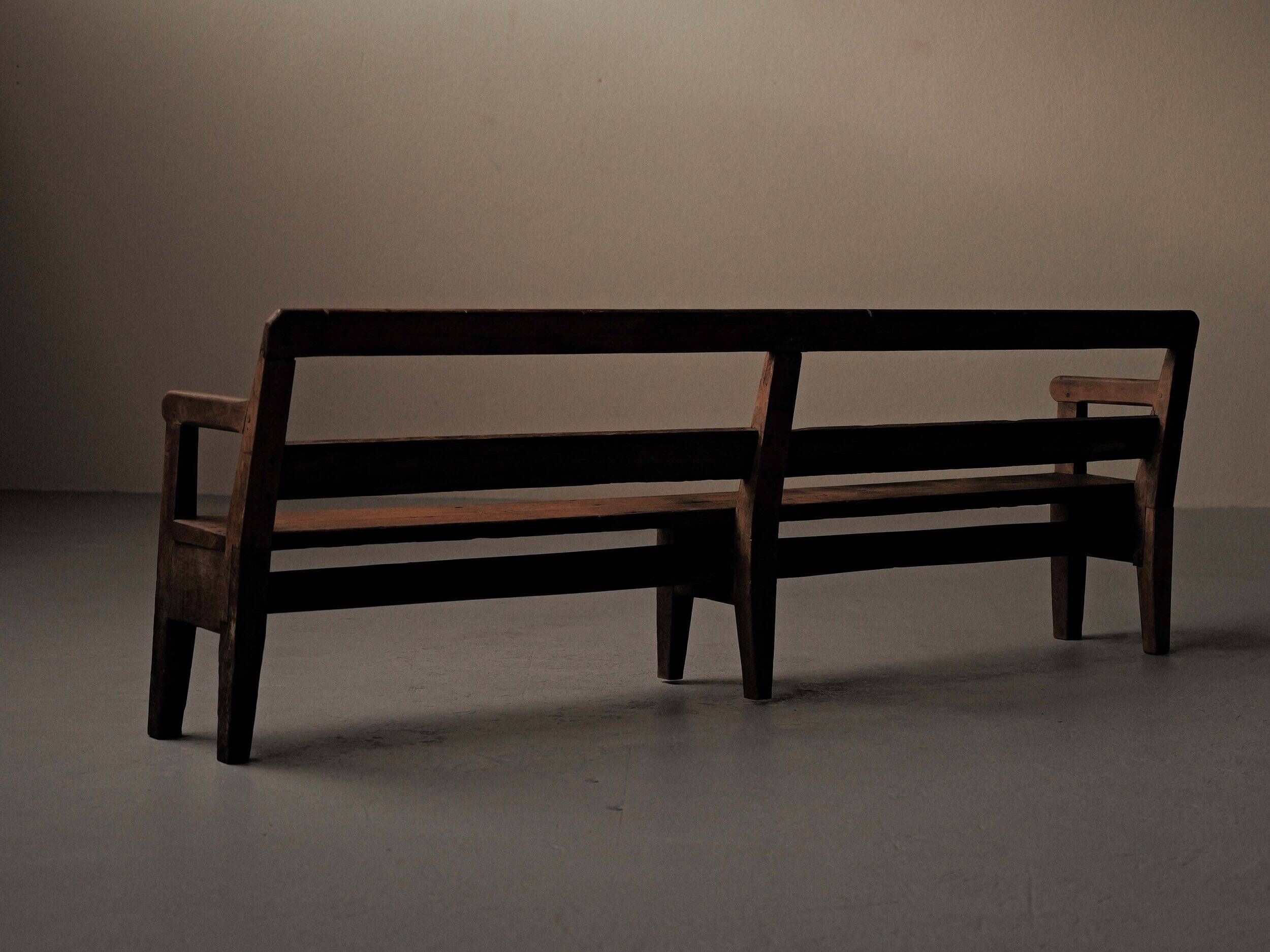 Large antique farmhouse bench in solid wood – Auvergne, around 1900
