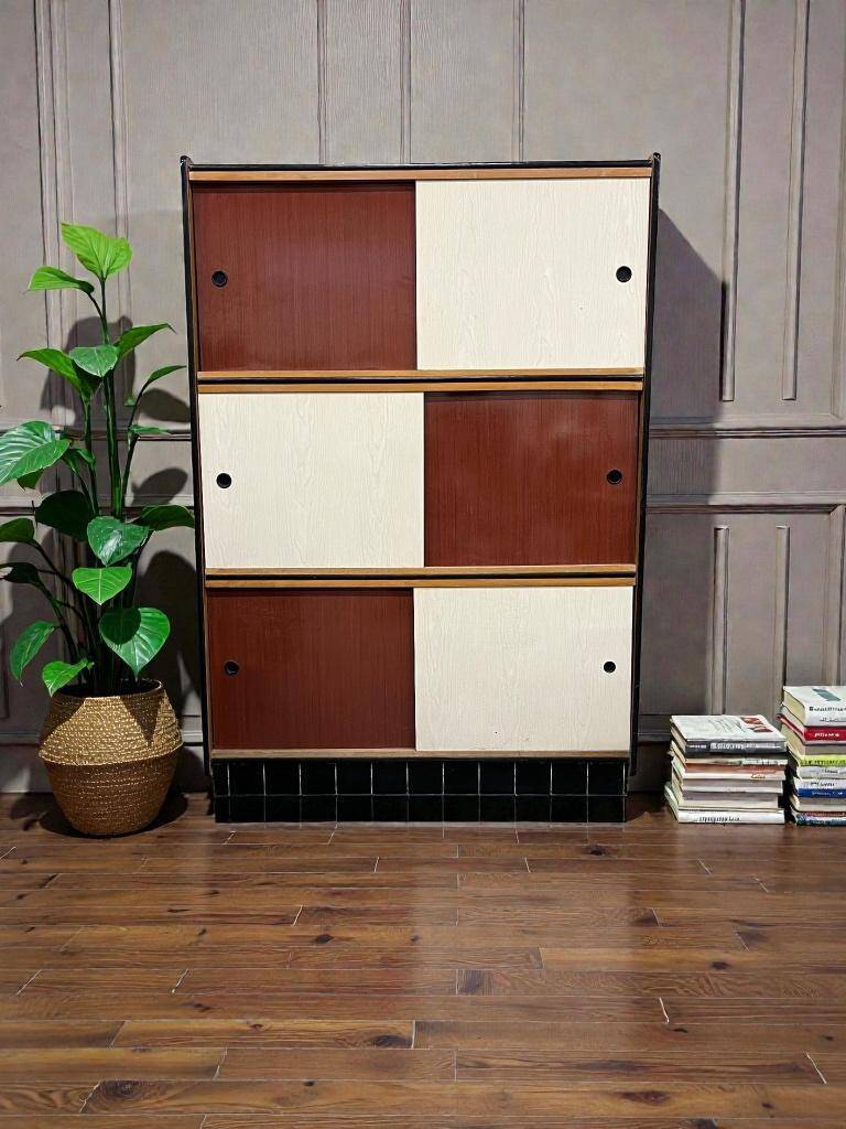 Vintage kewlox cabinet with sliding doors from the 1970s