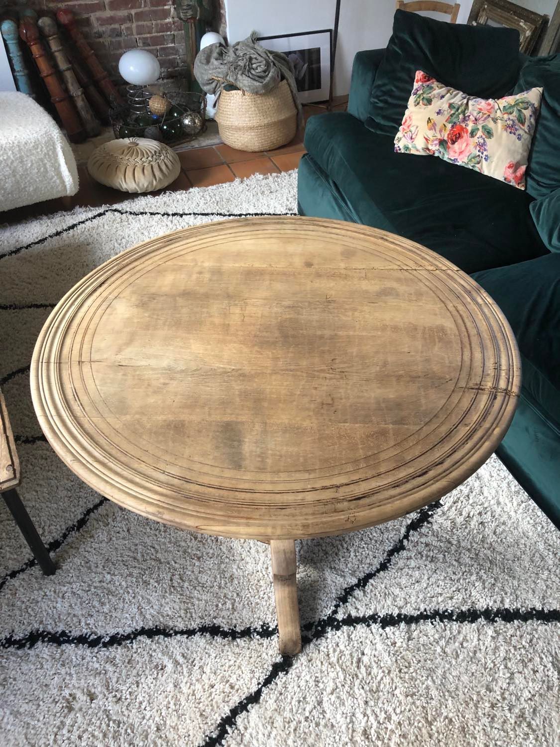 Former winemaker's table