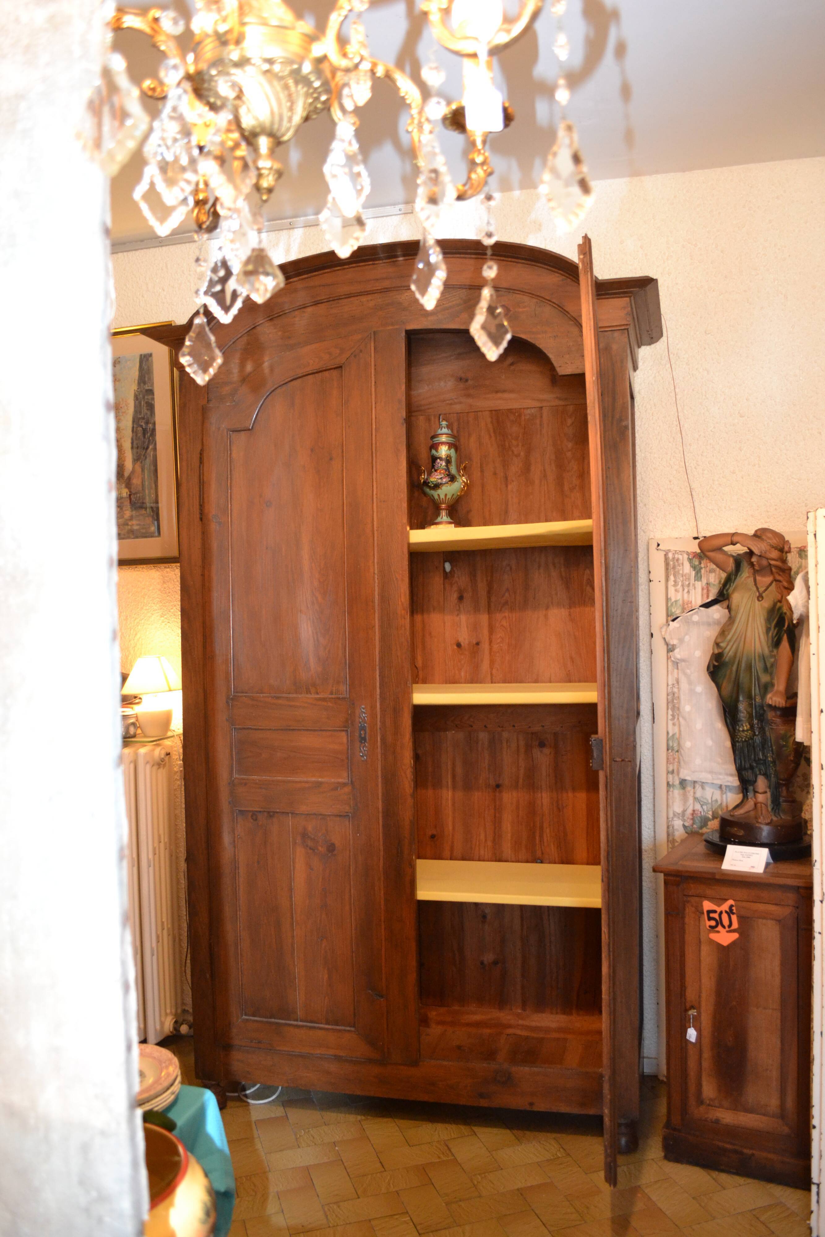 Armoire médocaine
