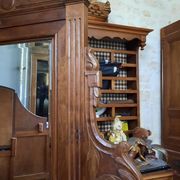 Dressing table chest of drawers