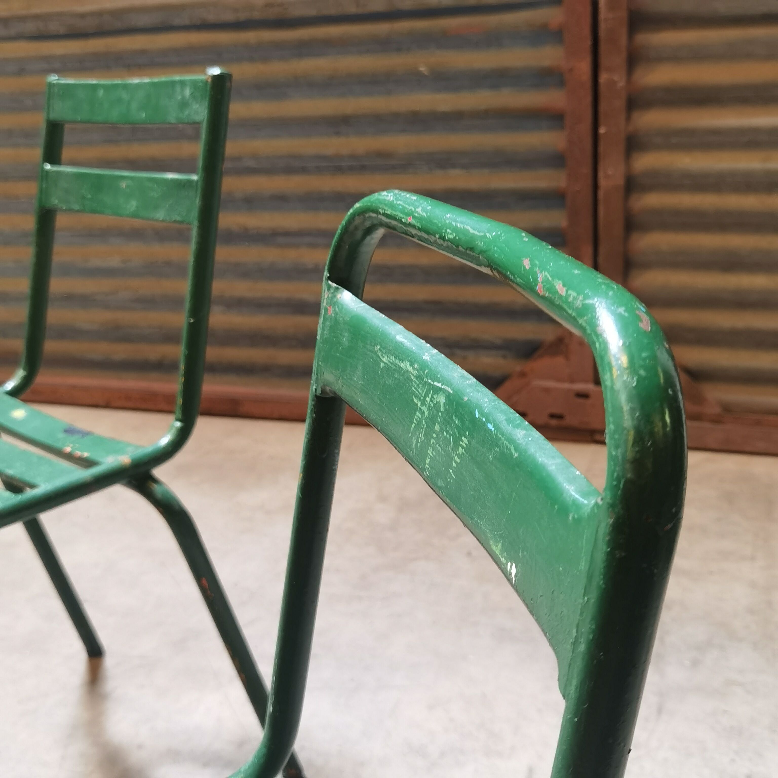 Set of 4 Metal terrace chairs Tolix T1 T2 and Fermob