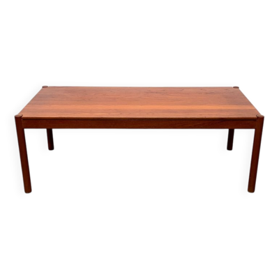 Table basse danoise du milieu du siècle en teck massif de Magnus Olesen, années 1960