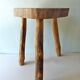 Tabouret de vacher tripode en bois massif