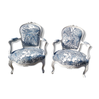 Pair of cabriolet armchairs