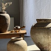 Borneo vase in brown terracotta (1) H35 D23