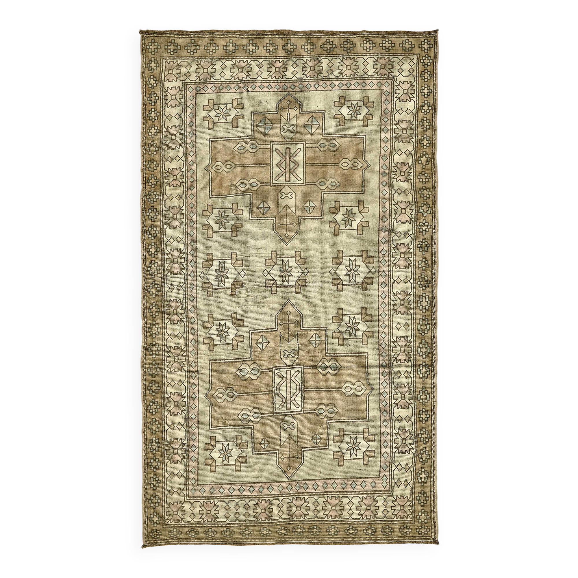 Turkish Vintage Anatolian Rug 134 cm x 237 cm