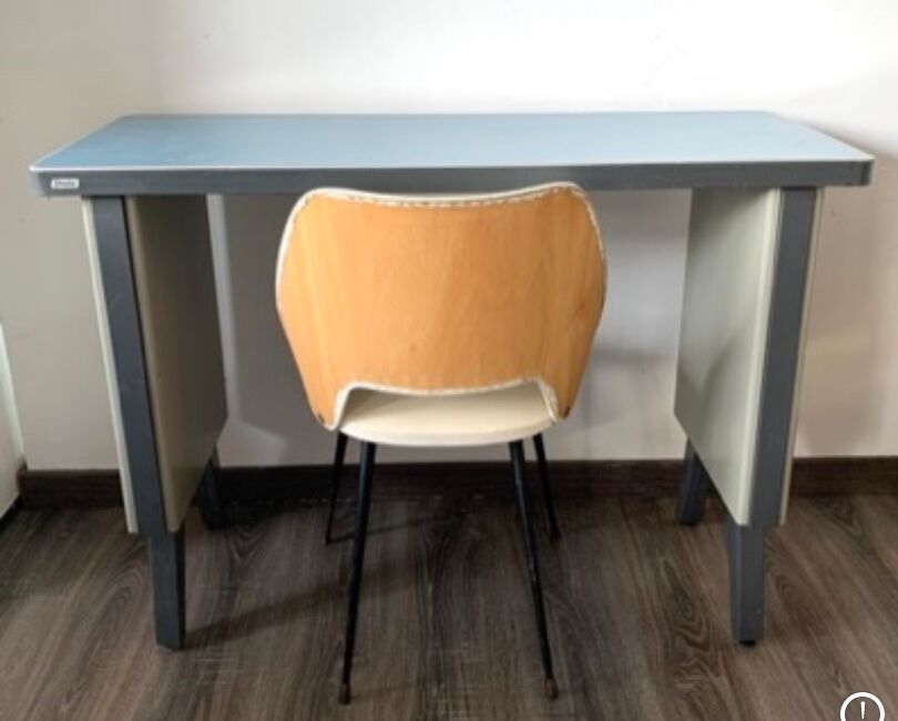 Blue Industrial Office