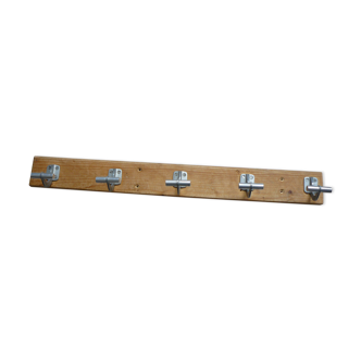 Porte-manteau d'école 5 patères sur support bois
