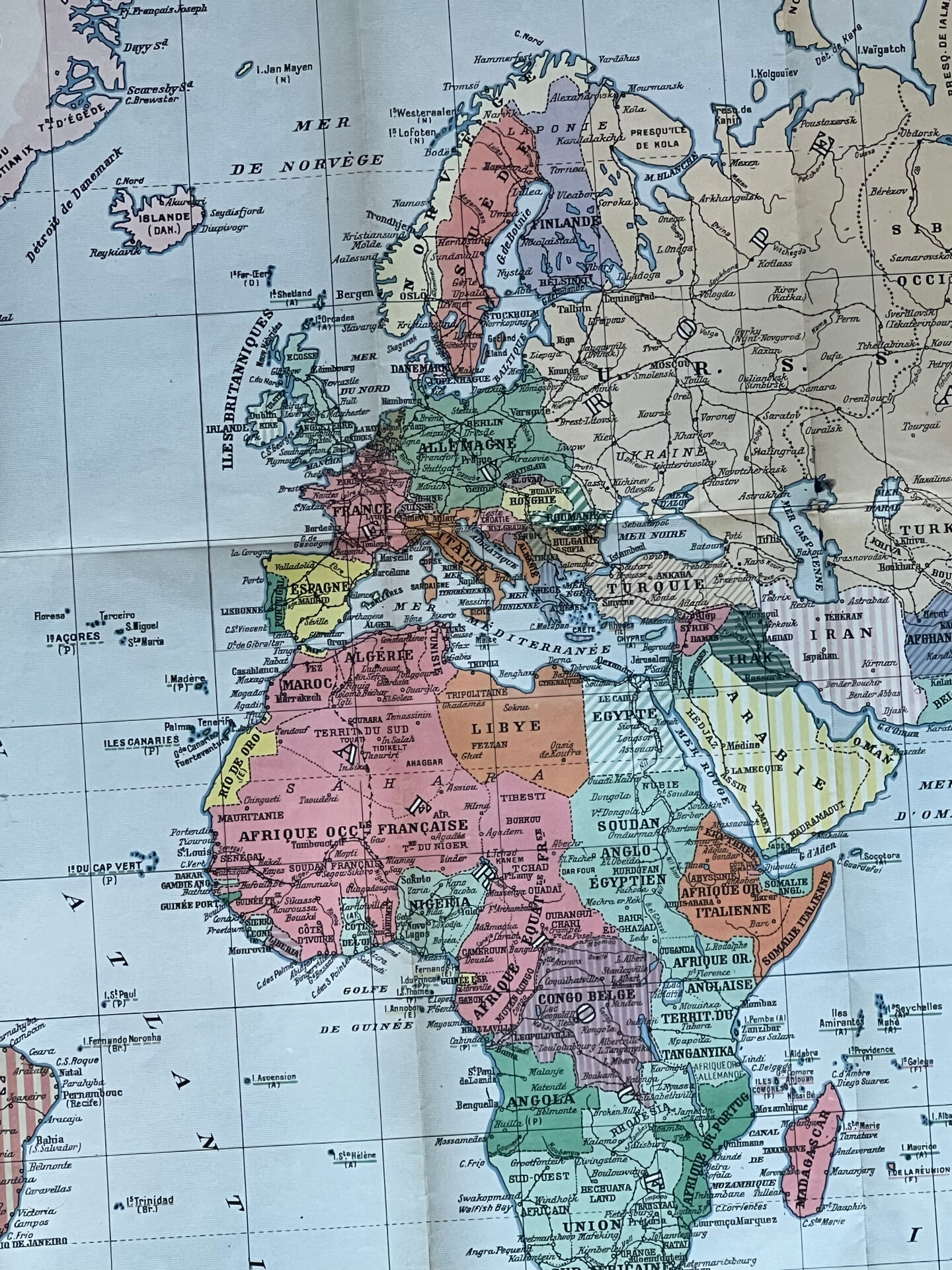 Very large world map 104x74cm