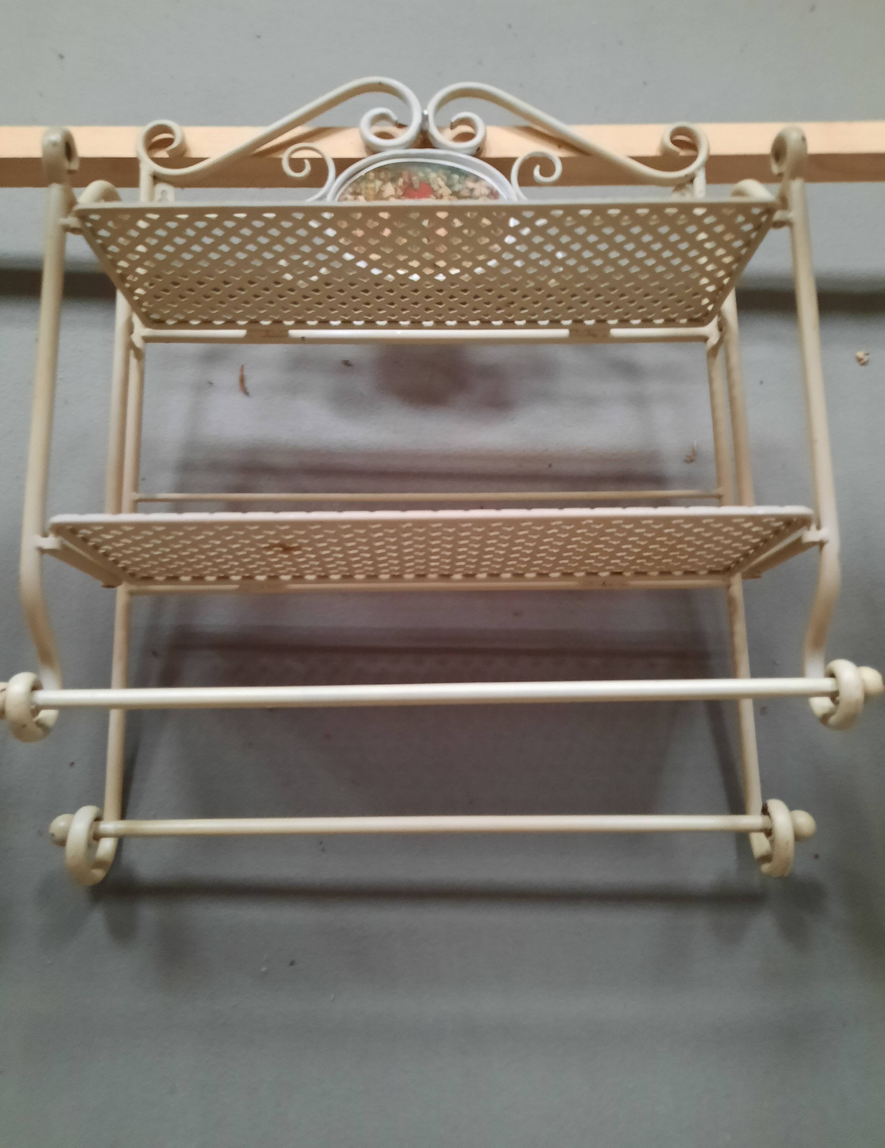 Metal wall shelf