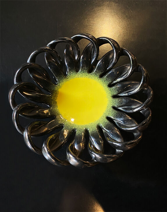 Ceramic cup