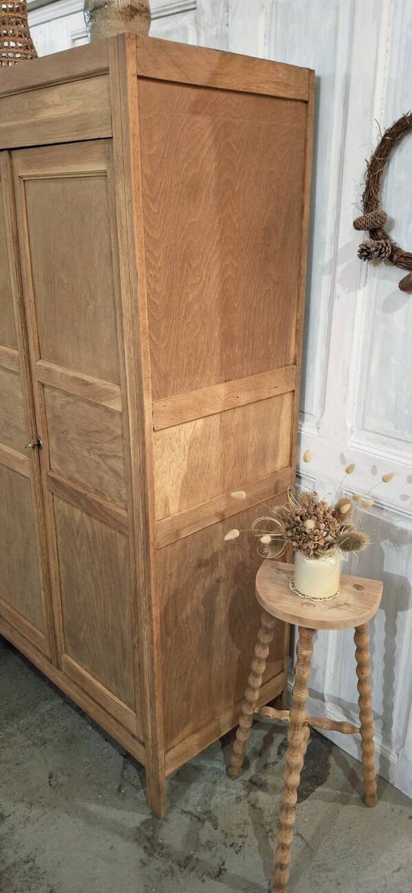 Armoire ancienne