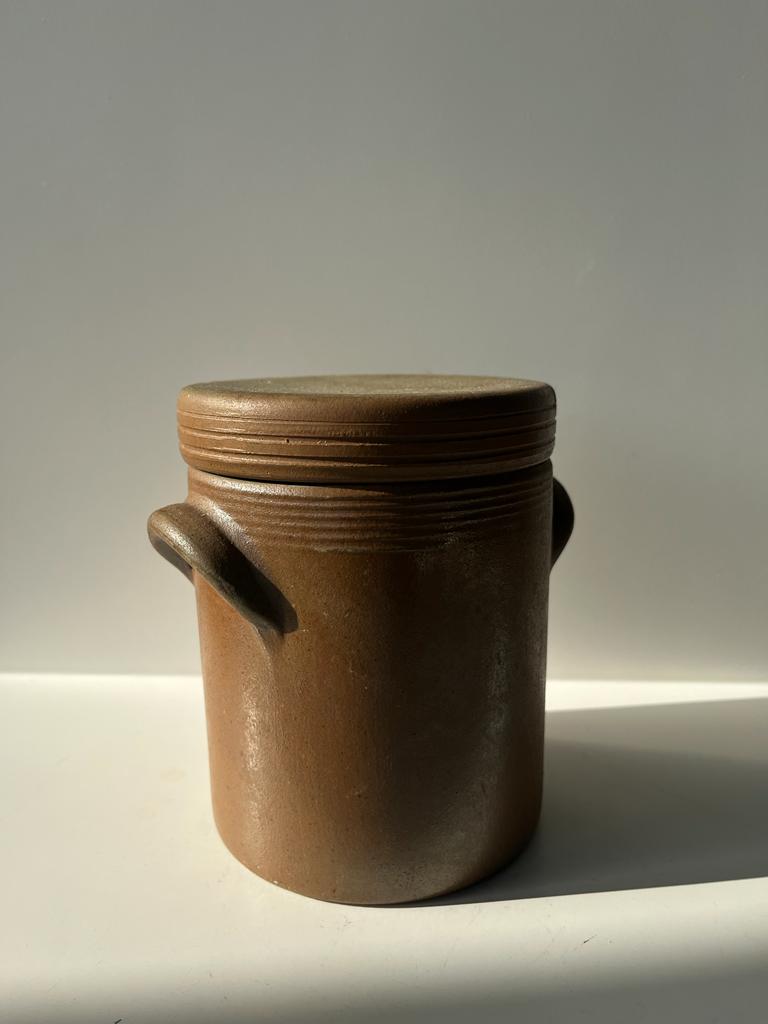 Stoneware pot made in France
