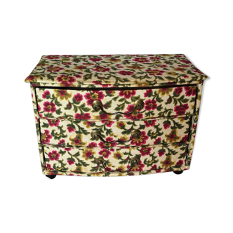 Vintage mini-chest of drawers, made of fabric to store your jewelry