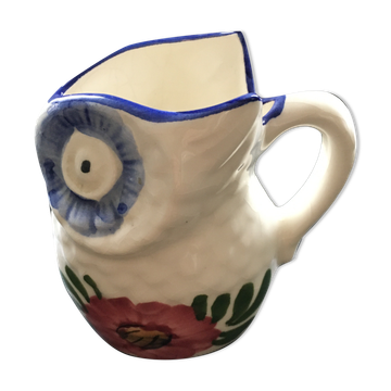 Owl pitcher floral decor