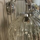 Wall light with 2 chrome-plated metal and glass globes