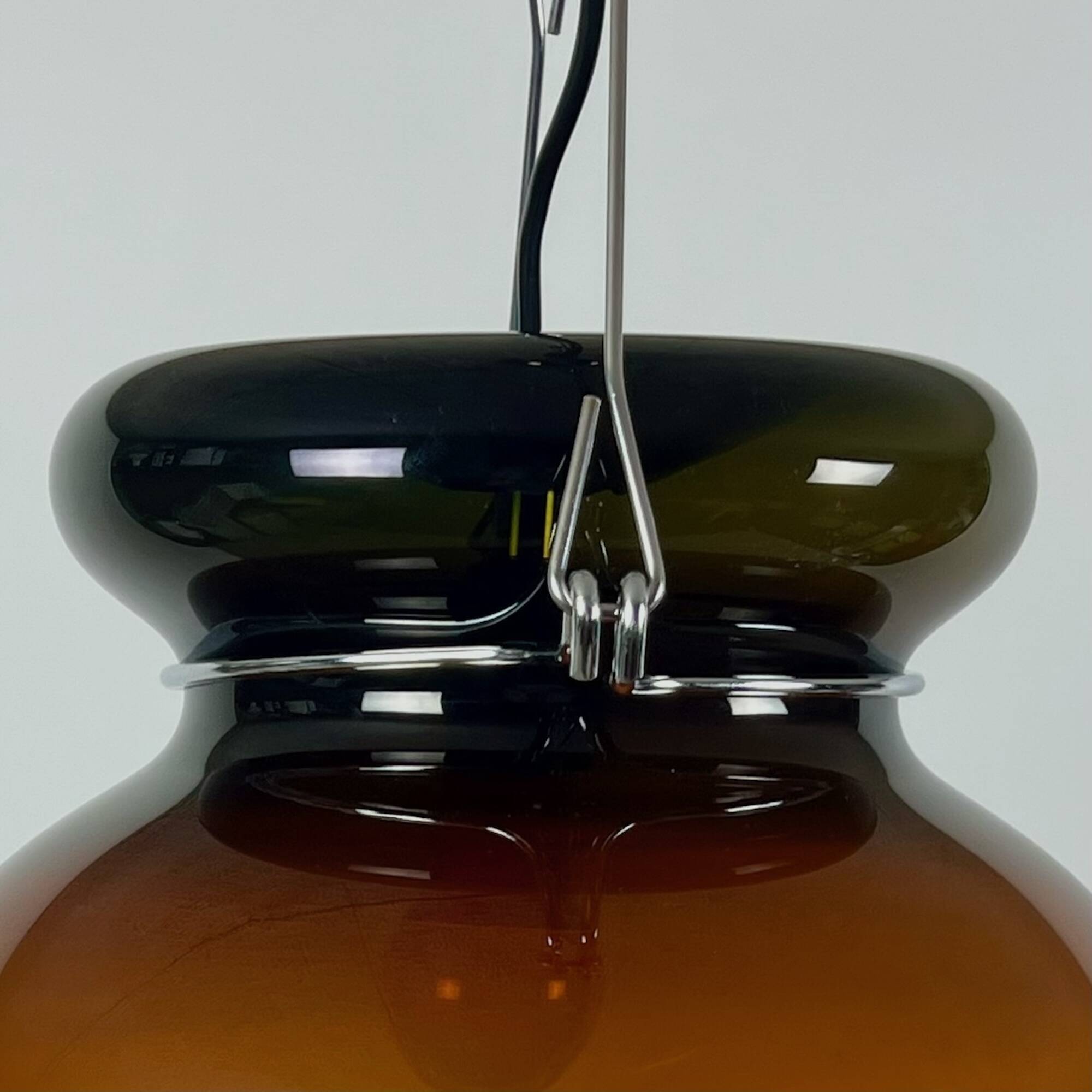 Murano amber glass chandelier from the 70s Tony Zuccheri design for Veart