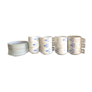 Lot 12 tasses à thé - soucoupes