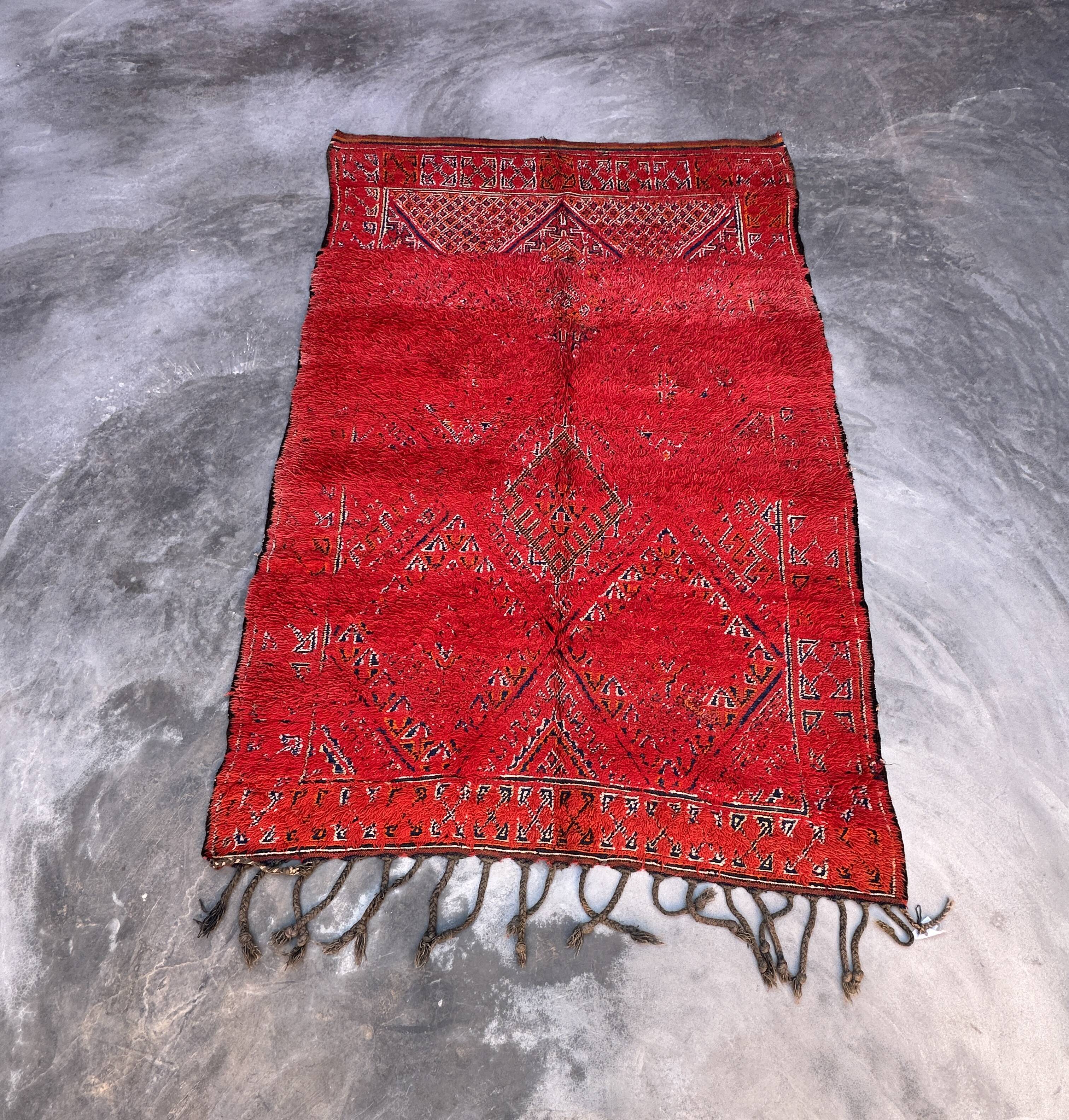 Moroccan Carpet - 194 x 282 cm