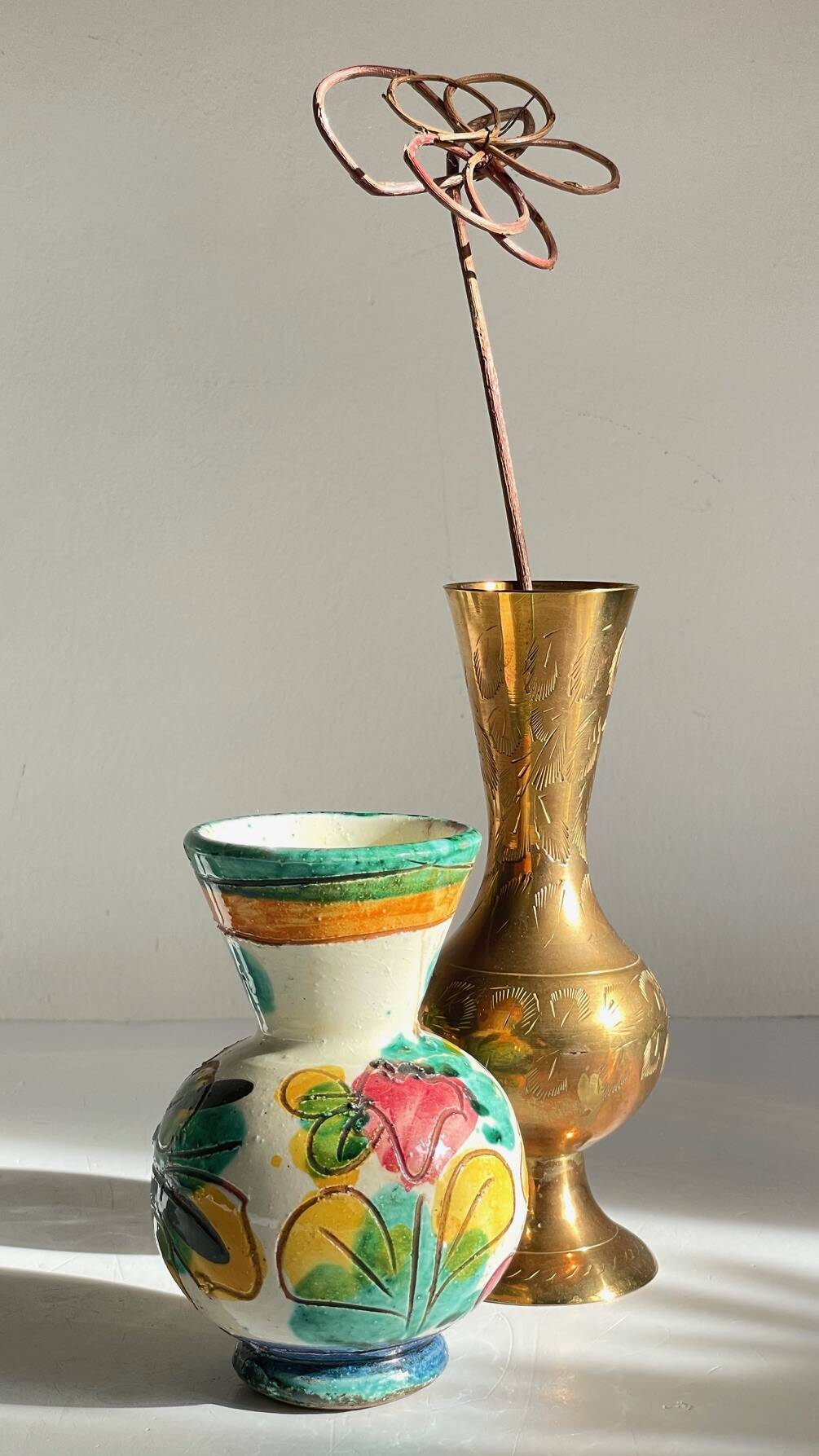 Vases céramique artisanale laiton ciselé vintage