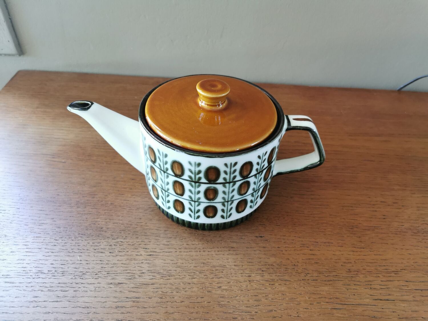 Boch la louviere vintage coffee service. nut