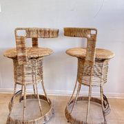 Paire Tabouret haut rotin – création Roger Coster, 1970