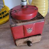 Red Peugeot mill