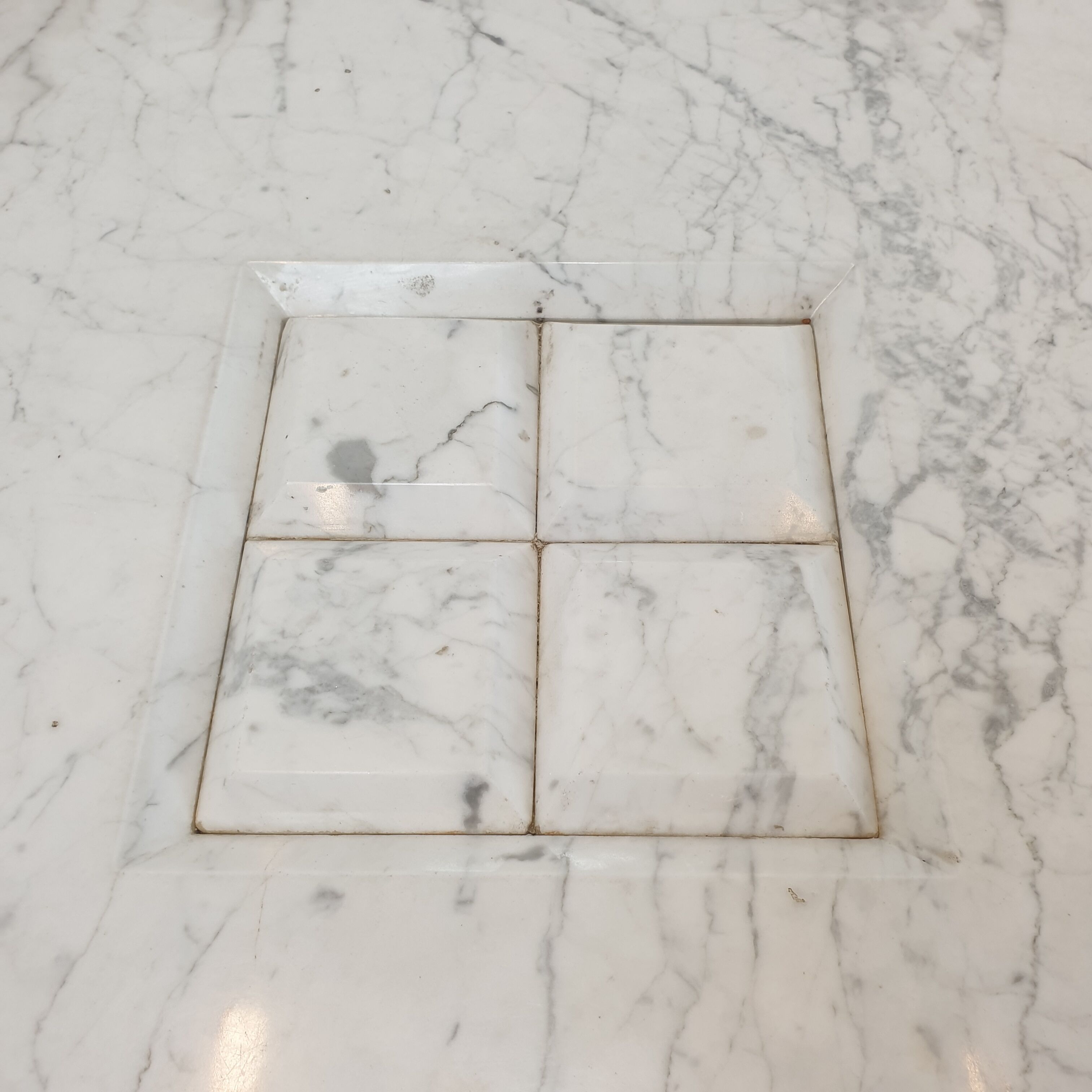 Italian Carrara Marble Coffee Table, 1990's