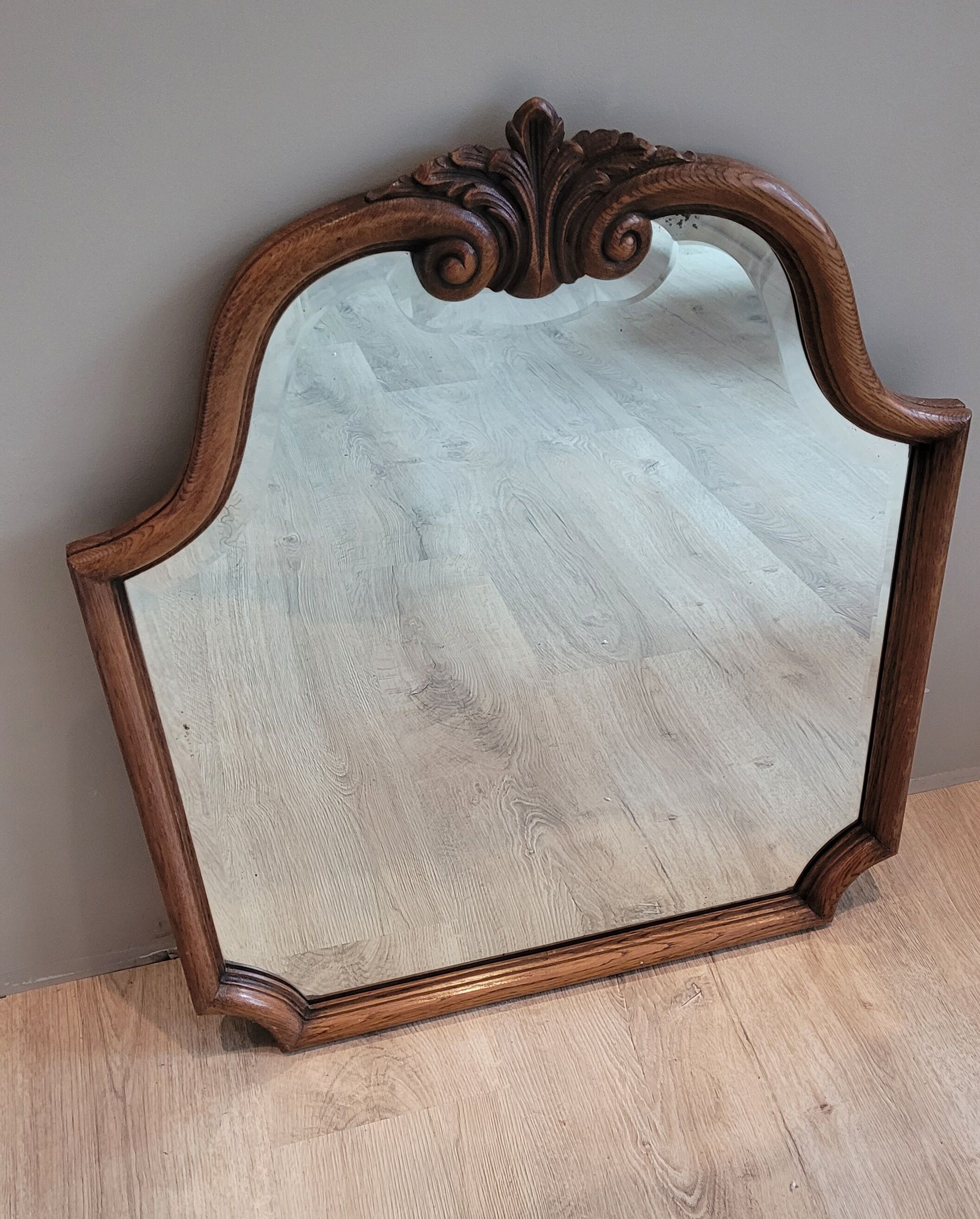 Beveled lily mirror 60x72