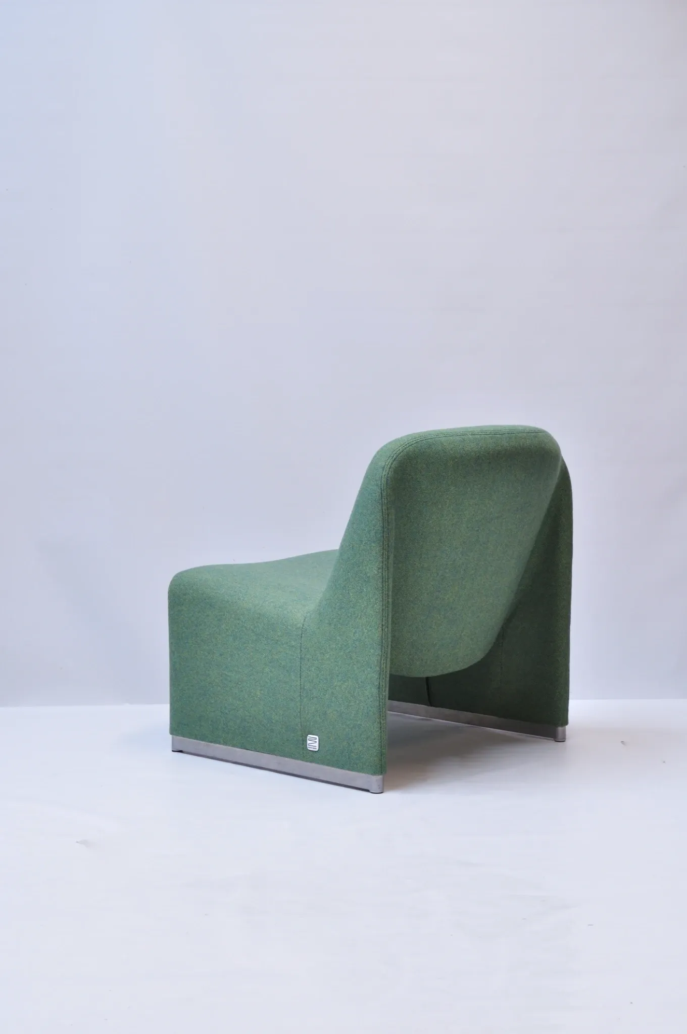 Pair of Alky Lounge Chairs – Giancarlo Piretti, Castelli / Artifort, 1969