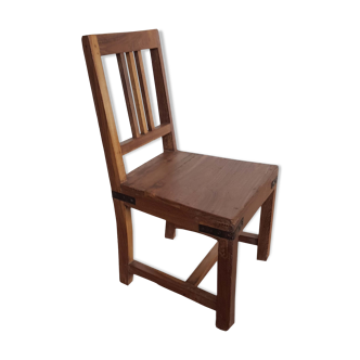 Old child chair