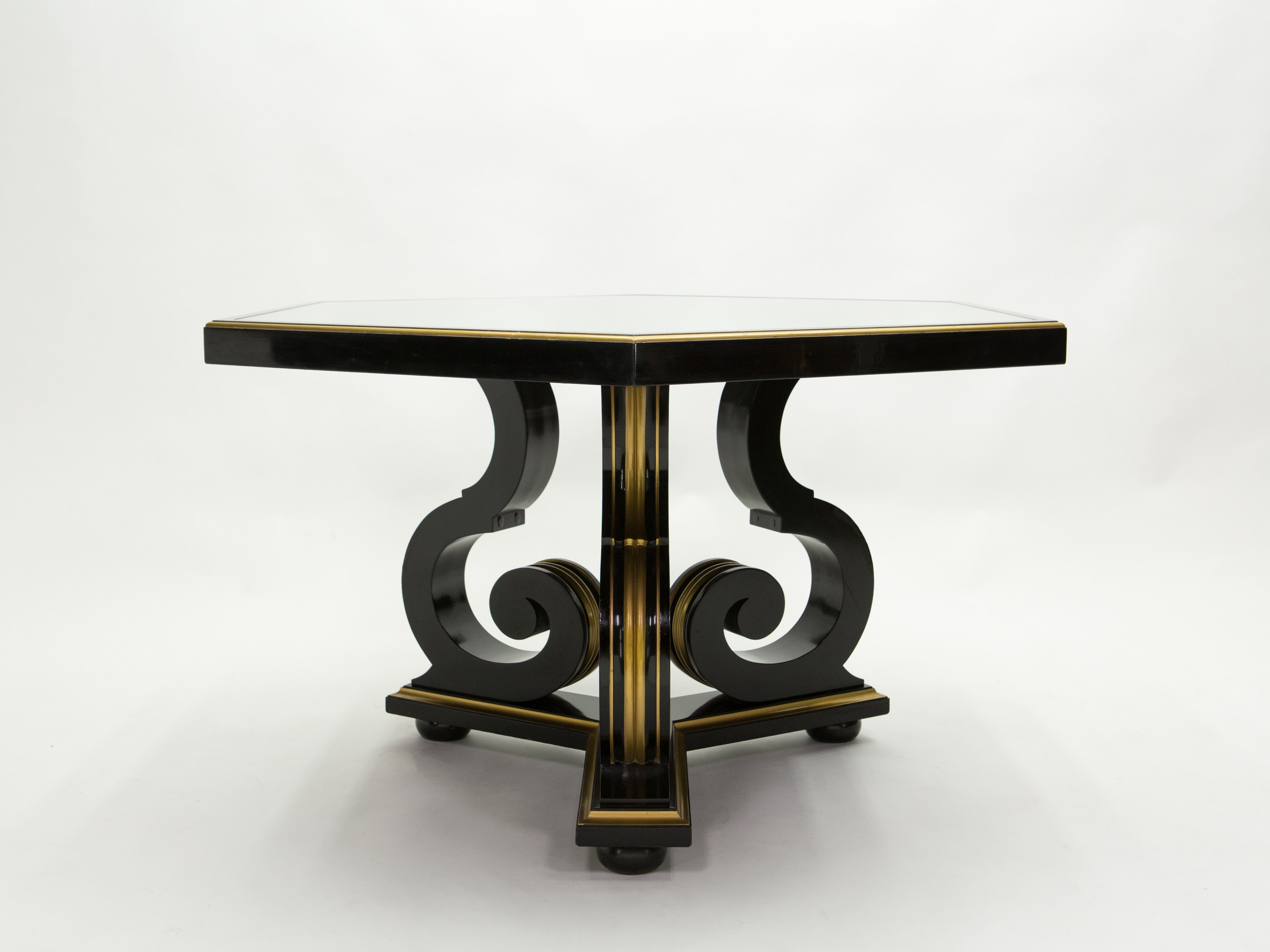 Table à manger néoclassique Maurice Hirsch bois noir doré miroir 1970