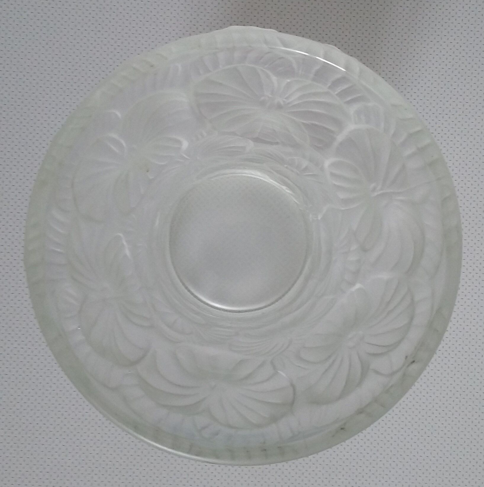 Vase en verre satiné art déco