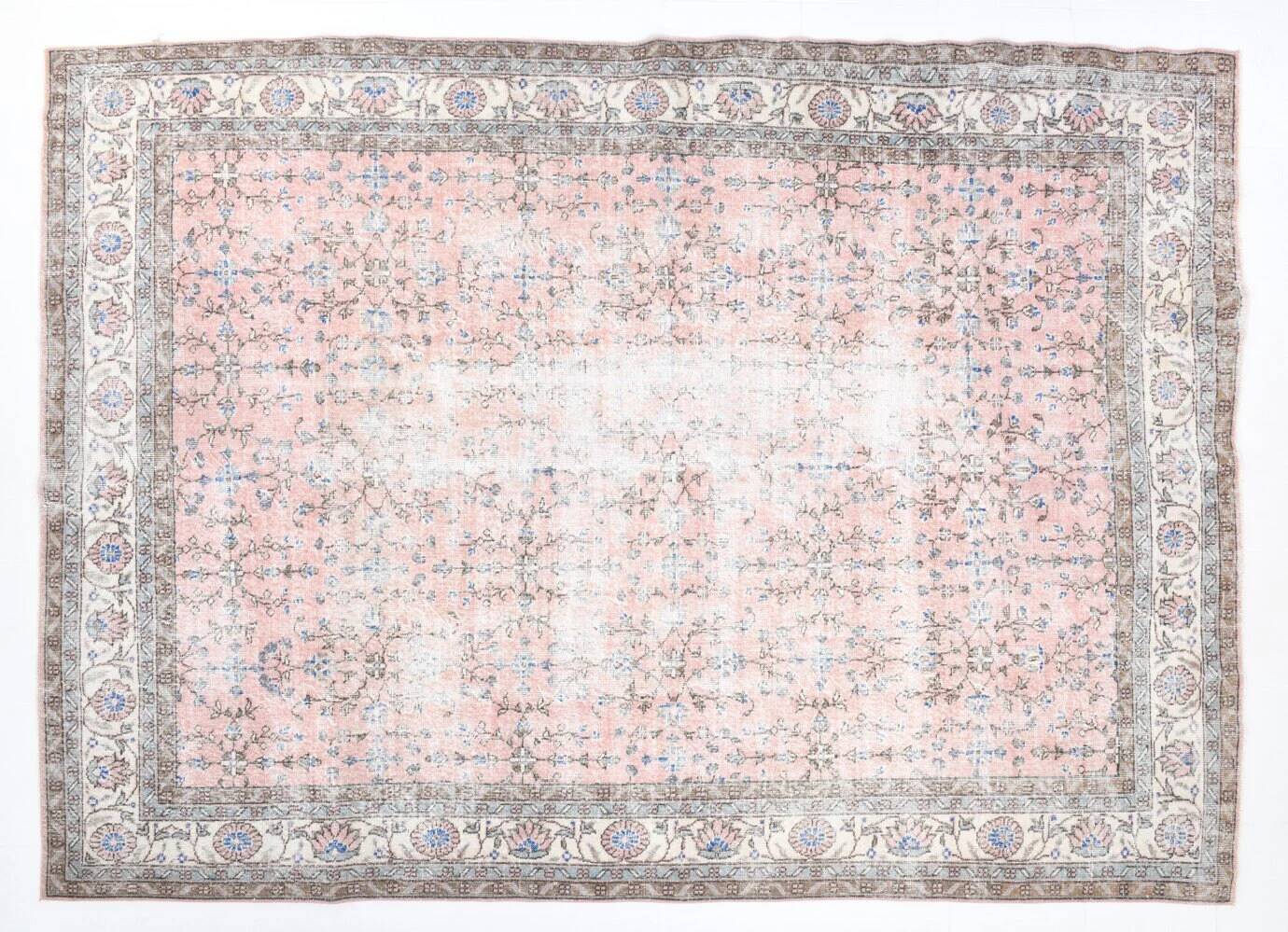 8' x 11' Pink Turkish Vintage Rug - 247x349 cm