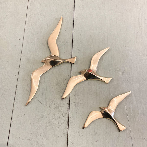 Series of 3 golden brass seagulls to hang