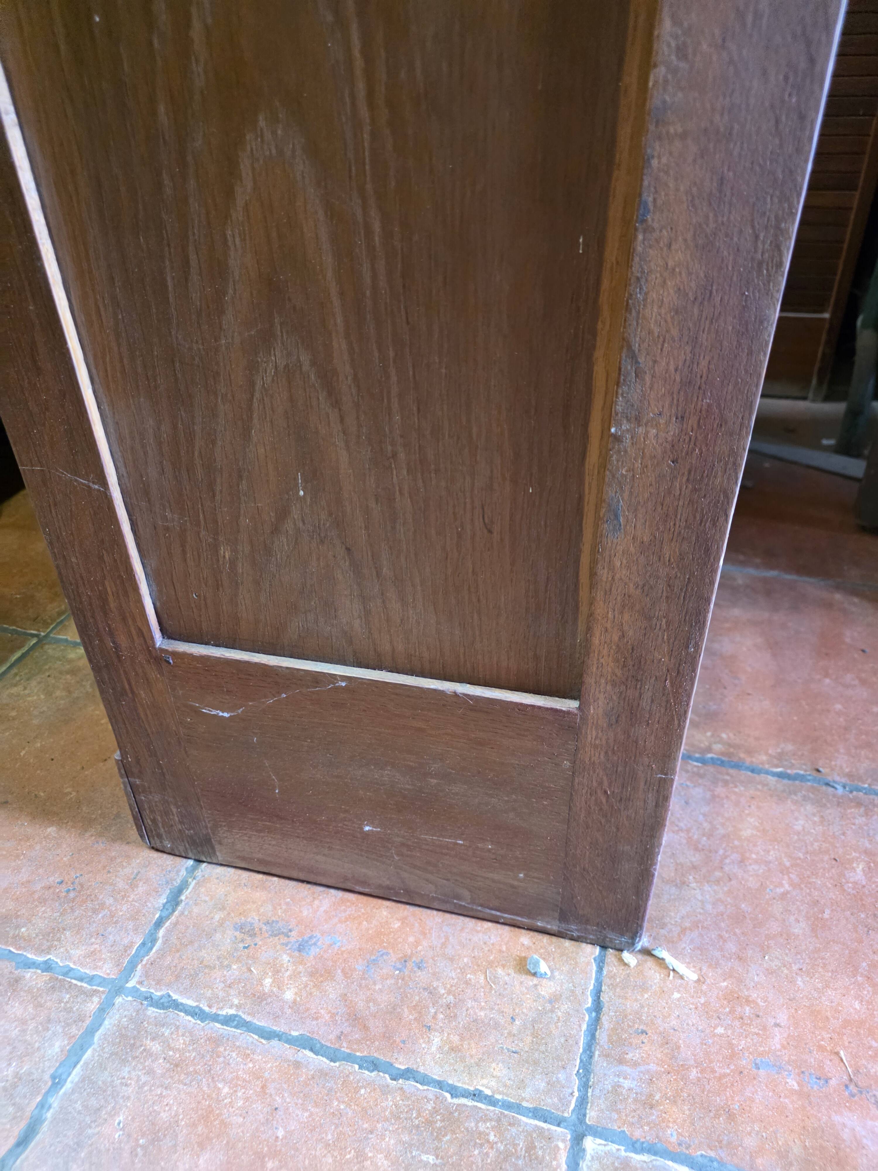 Antique double curtain cabinet in oak